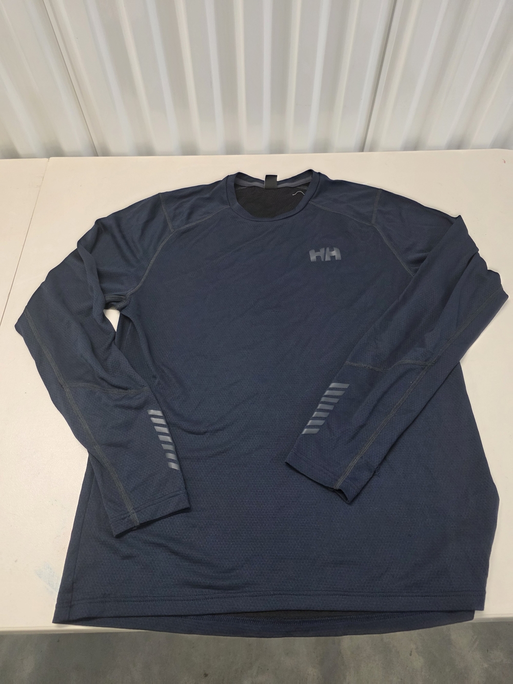 Helly Hansen Shirt Mens L Long Sleeve Performance Baselayer Blue Outdoor Navy